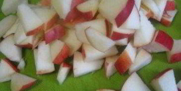 омлет с яблоками