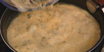 омлет со шпинатом и помидорами черри