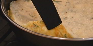 омлет со шпинатом и помидорами черри