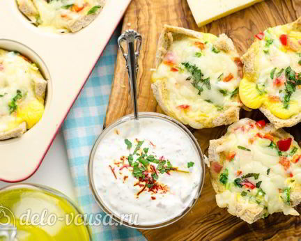 Омлет запеченный в тосте