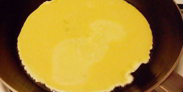 омурайсу , японский омлет с начинкой