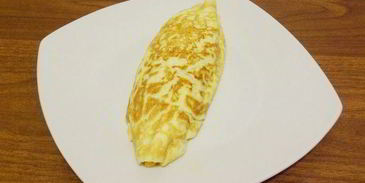 омурайсу , японский омлет с начинкой