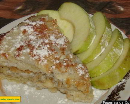 Сладкий омлет с фруктами