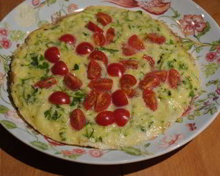 Сырный омлет с цукини