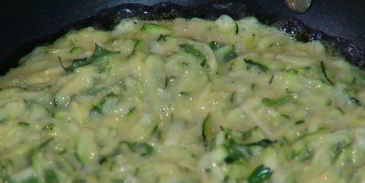 сырный омлет с цукини