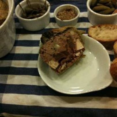 Французский мясной паштет-ассорти