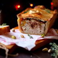 Рецепт Мясного пирога Паштет в коре