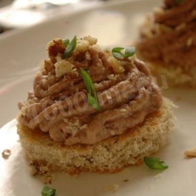 Паштет из фасоли и чечевицы