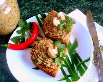 Паштет из фасоли с грибами