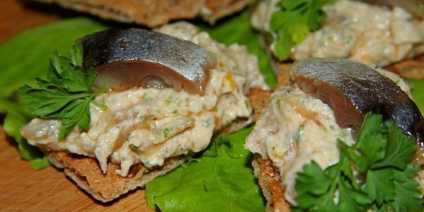 Рецепт паштета из копченой скумбрии