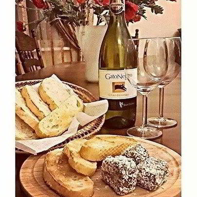 Паштет из куриной печени в кокосовой стружке