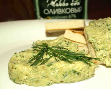 Паштет из лука-порея, яиц и орехов кешью