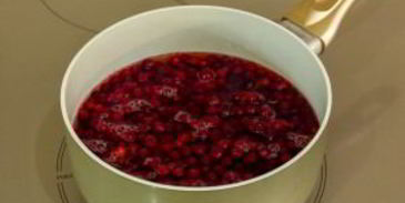 паштет под брусничным желе