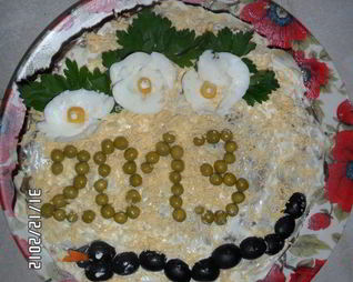 Печеночный торт с корейской морковью