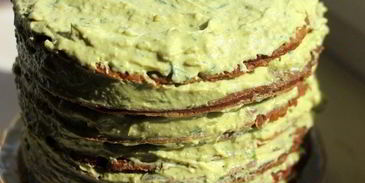 печеночный торт с нежным гороховым паштетом