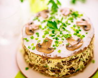 Печеночный торт с шампиньонами
