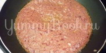 печеночный торт с зеленью и помидорами