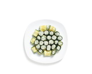 Роллы из цукини с сыром из домашнего йогурта