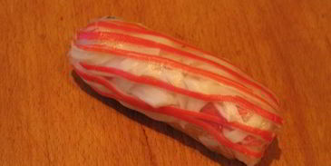 роллы полосатики с крабовыми палочками