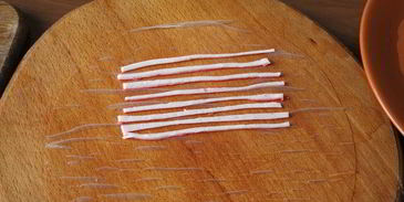 роллы полосатики с крабовыми палочками