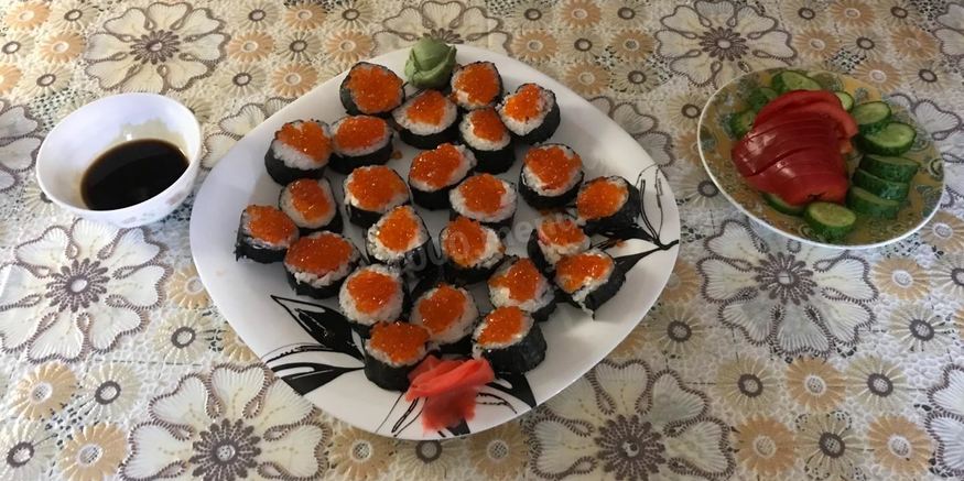 Рецепт роллов с красной икрой