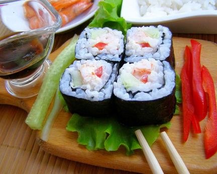 Роллы с креветками домашние