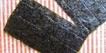 роллы с лососем и сыром филадельфия