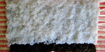 роллы с лососем и сыром филадельфия