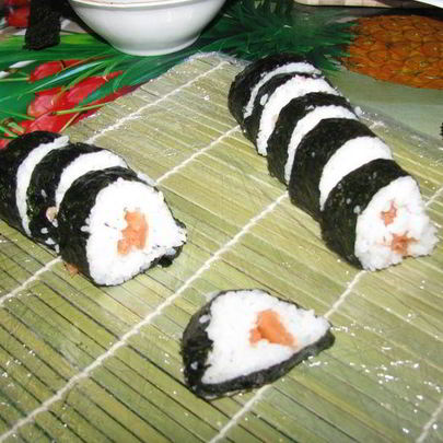 Роллы с семгой