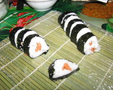 Роллы с семгой