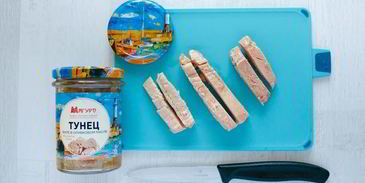 спринг-роллы с кальмарами и тунцом