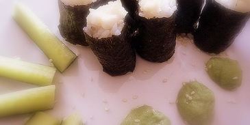 запеченные роллы с красной рыбой