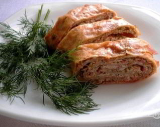 Горячий рулет из лаваша с начинкой