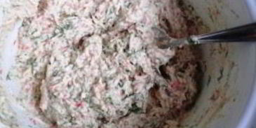 горячий рулет из лаваша с начинкой