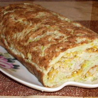 Кабачковый рулет со свининой