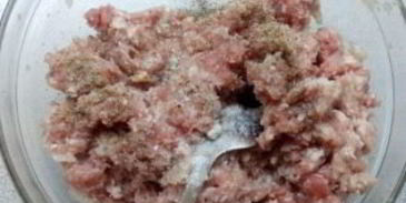 картофельные рулетики с фаршем