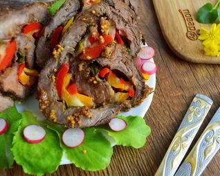 Королевский рулет из говядины