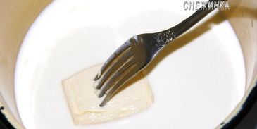 корзиночки со сливочно-сырным кремом и куриным рулетиком