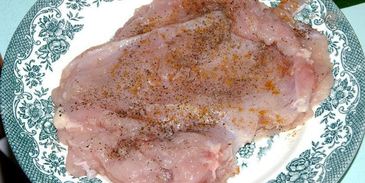 корзиночки со сливочно-сырным кремом и куриным рулетиком