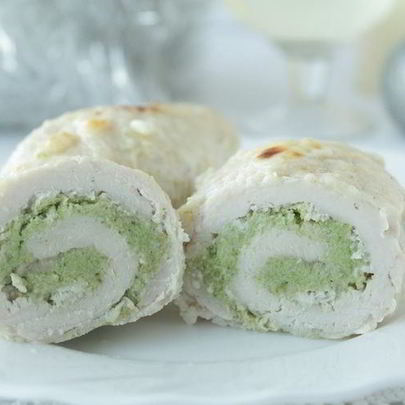 Куриный рулет с брокколи и рикоттой