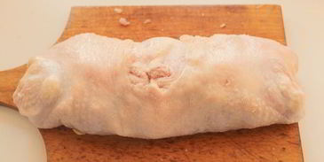 куриный рулет с грибами и сыром