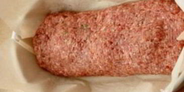 мясной рулет с картофельной начинкой