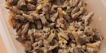 мясные рулетики с печенью