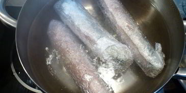 отварные куриные рулетики с двумя видами начинки