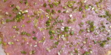 пятнистый куриный рулетик