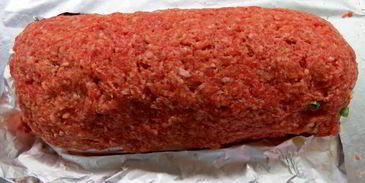 рулет из фарша с яйцом и луком