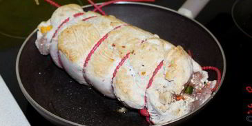 рулет из грудки индейки