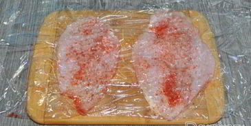 рулет из куриной грудки с картофелем в беконе