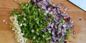 рулет с зеленью