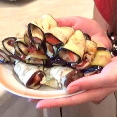 Рулеты из баклажанов